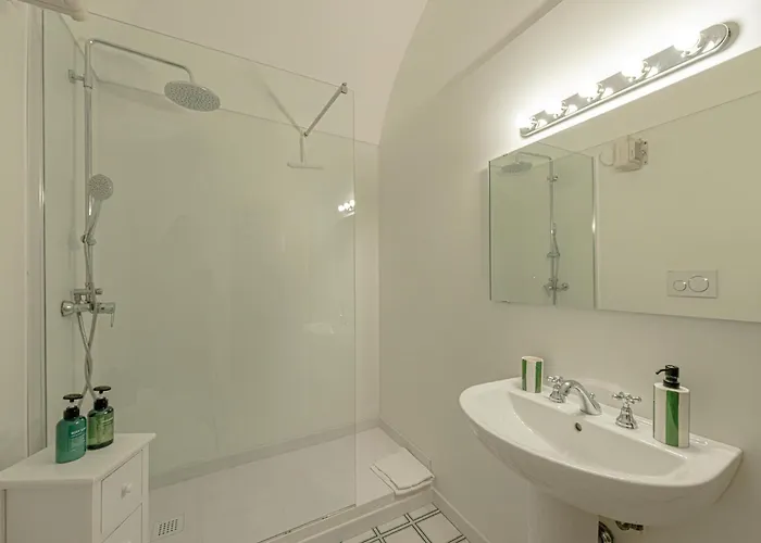 Domus Adriano Al Pantheon Apartament *